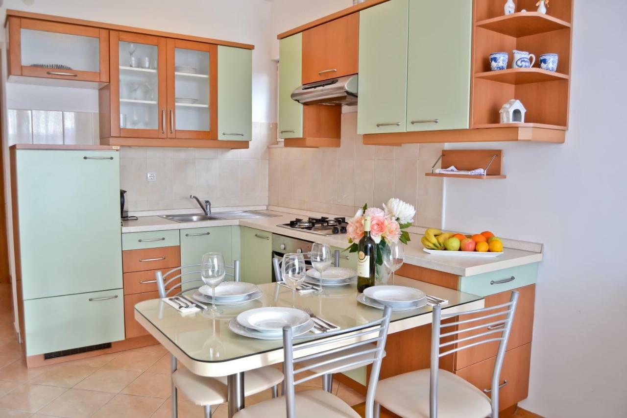 Apartman Mime Stanici Екстериор снимка